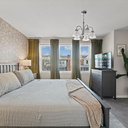 Uptown Gem! A Family Home Free Early Check-In! Philadelphia Eksteriør billede