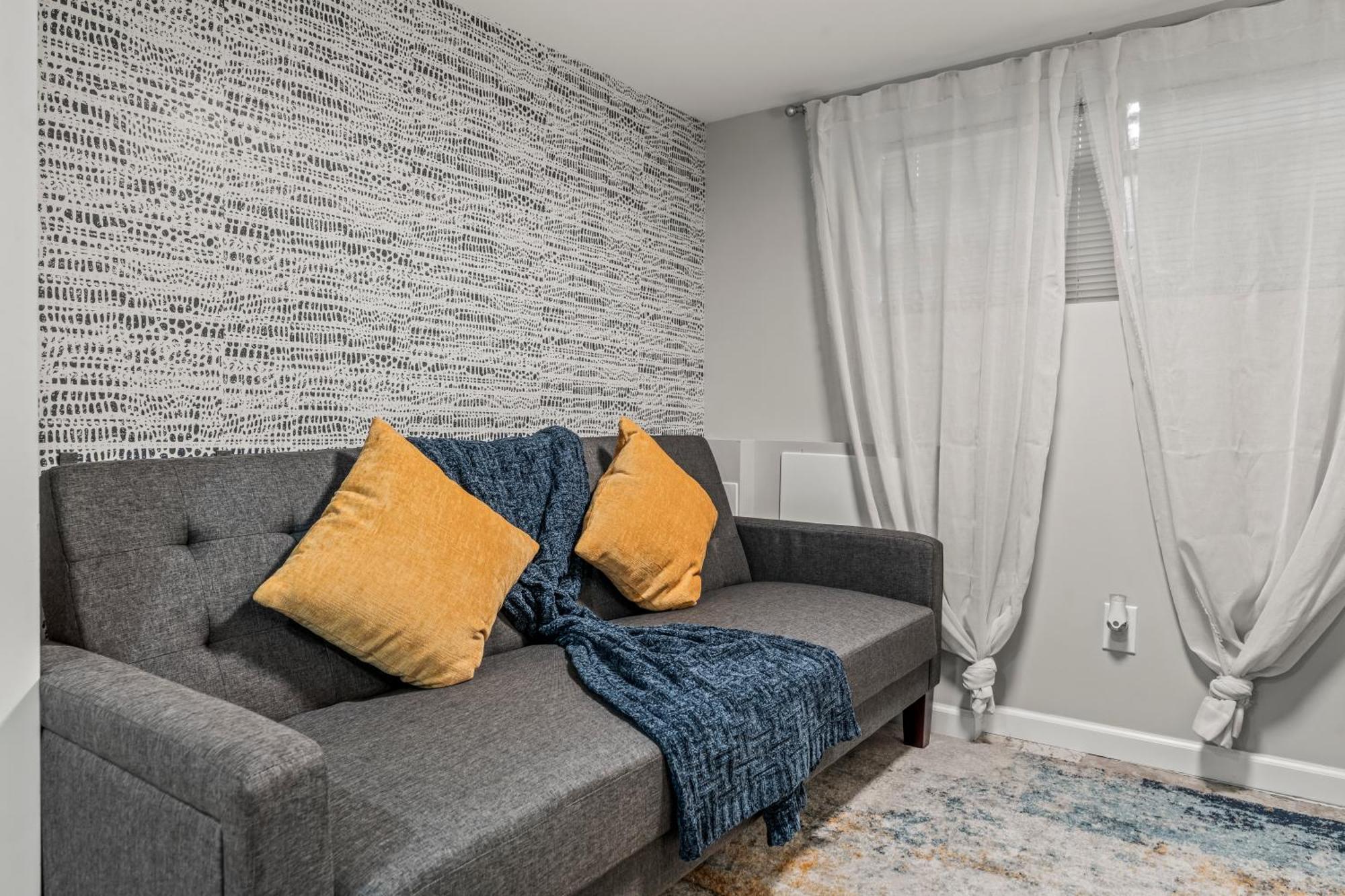 Uptown Gem! A Family Home Free Early Check-In! Philadelphia Eksteriør billede