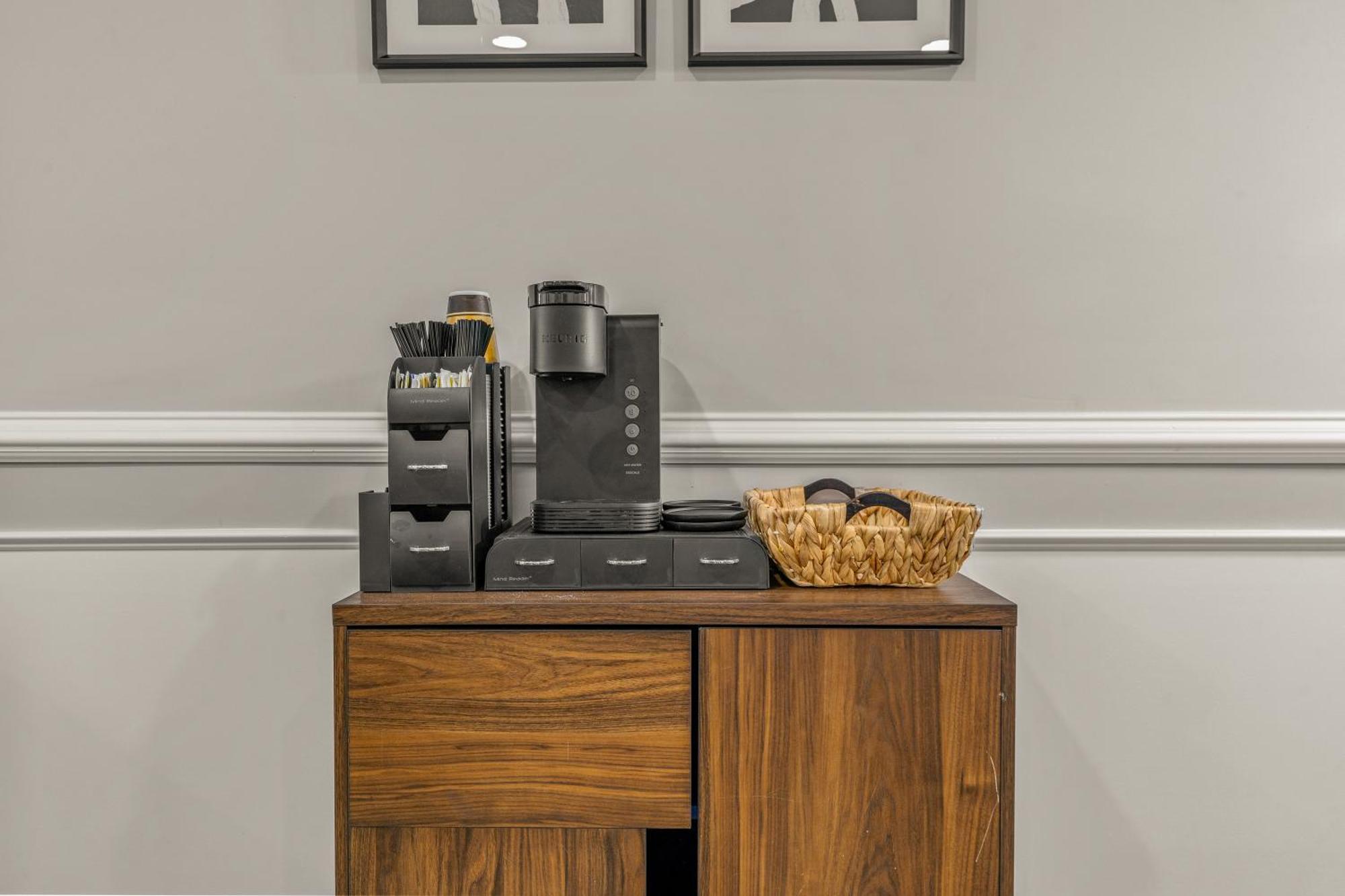Uptown Gem! A Family Home Free Early Check-In! Philadelphia Eksteriør billede